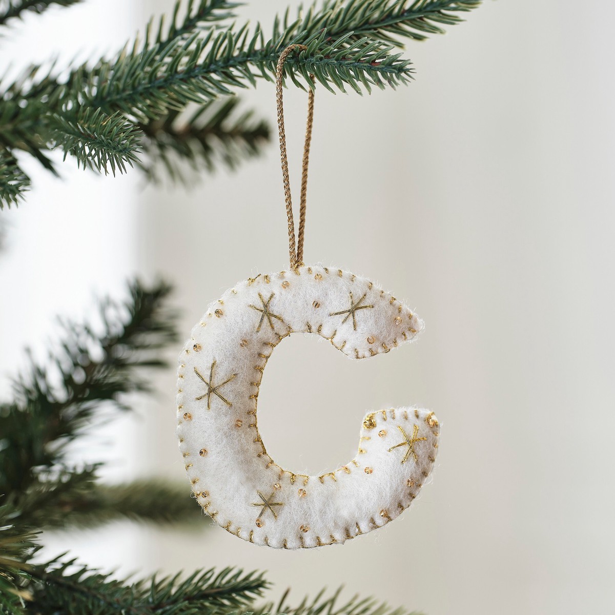 Alphabet Initial Embroidered Felt Christmas Tree Decoration - C